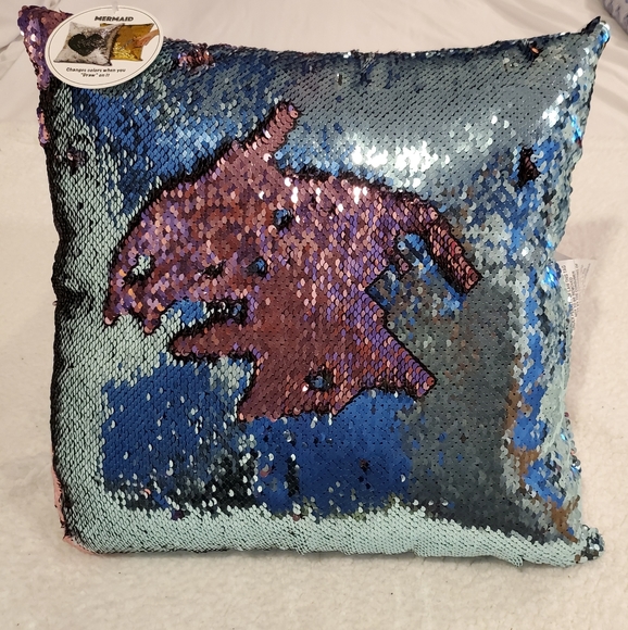 Mermaid Sequin Throw Pillow - Picture 4 of 4